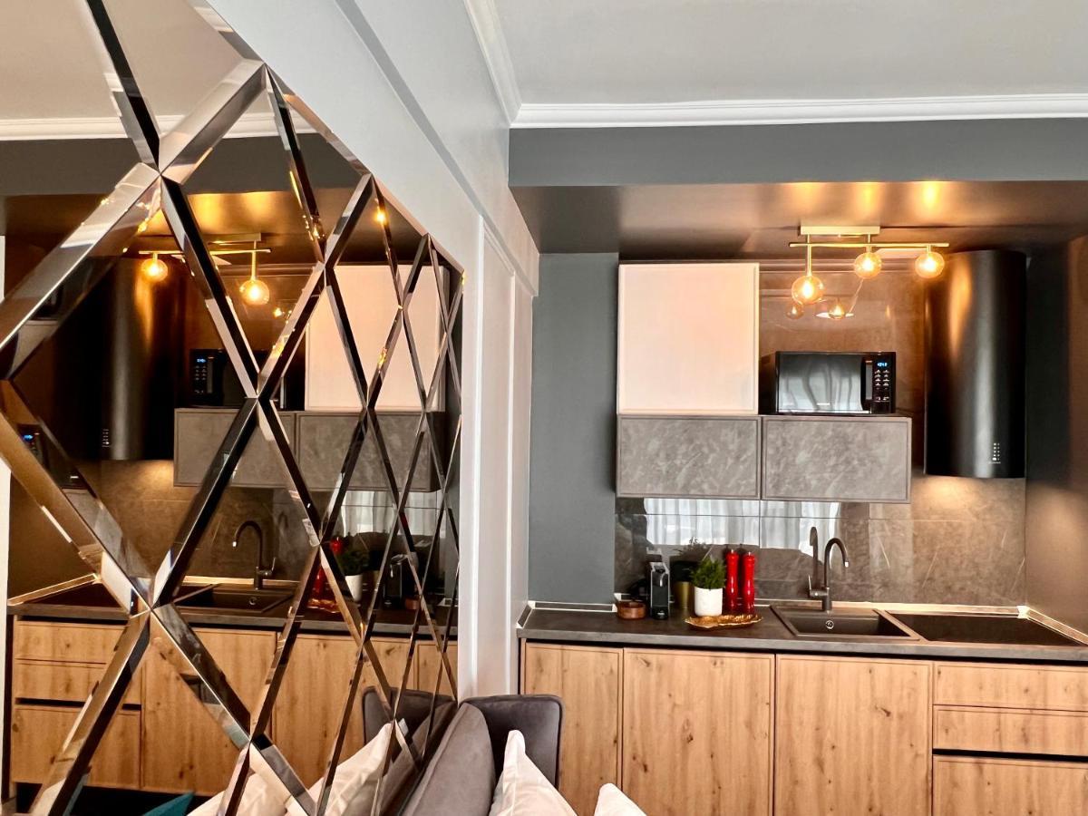 מאמאיה Blue Luxury Studio מראה חיצוני תמונה