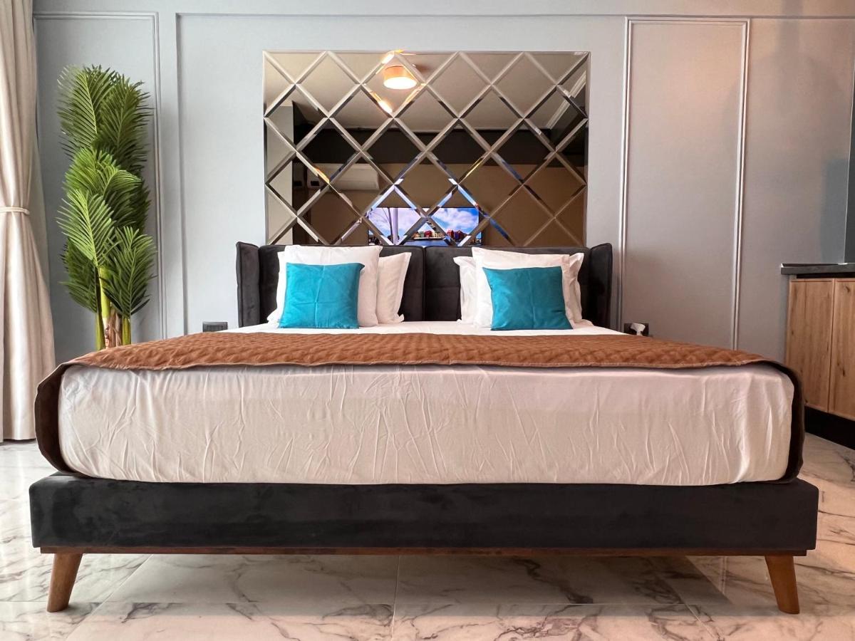 מאמאיה Blue Luxury Studio מראה חיצוני תמונה